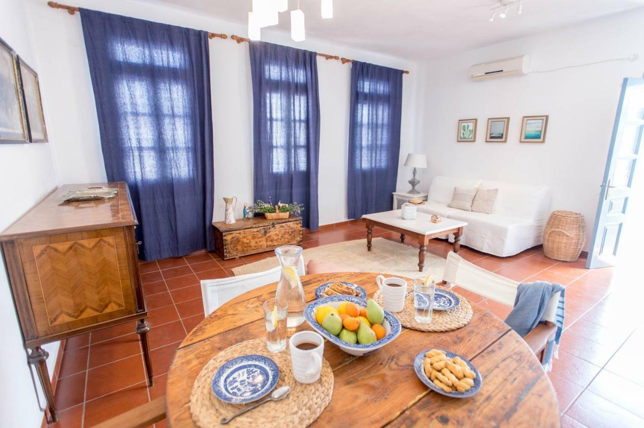 Eirinaki House Apartment Patmos Town Exterior photo